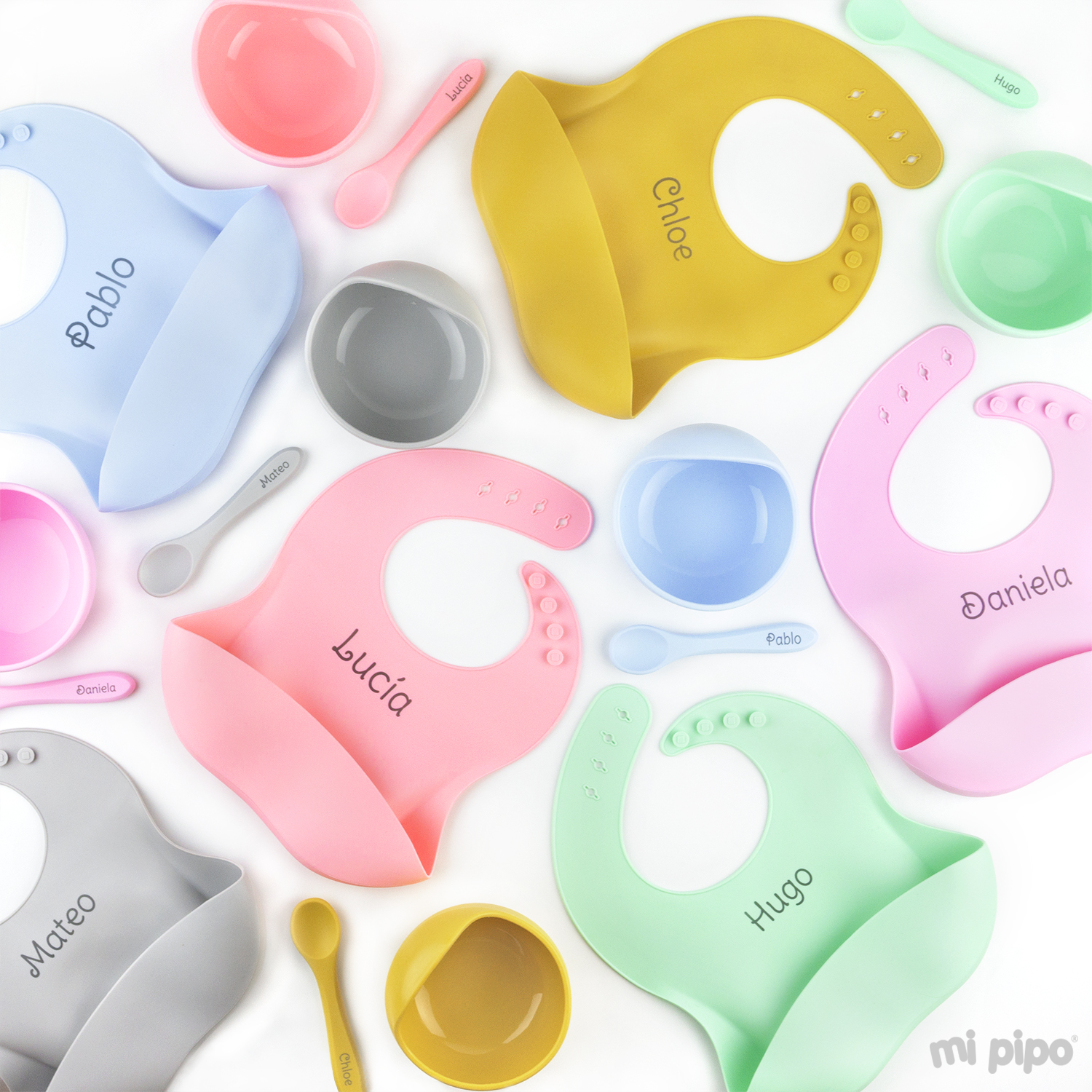 VAJILLA CON BABERO, BOL Y CUCHARA SILICONA. Personalizada. Dibujo a elegir.
